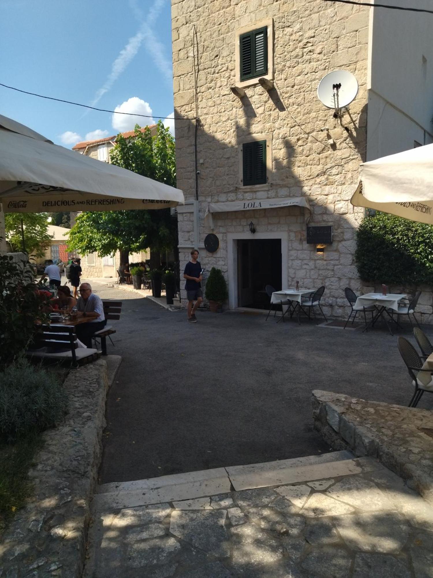 Annie'S Stone Studio & Room Split Exterior photo